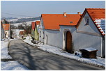 Sedlo je malá vesnice, část obce Komařice v okrese České Budějovice. Nachází se asi 2,5 km na jih od Komařic.