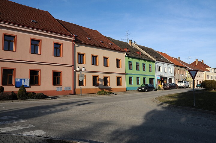 img00002.jpg