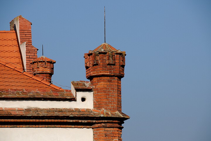 img00004.jpg