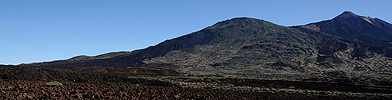 Pohled na Pico del Teide (vpravo).