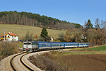 754 022-2, trať: 194 Praha - České Budějovice - Kájov (Plešovice), foceno: 15.11.2017