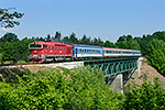 754 066-9