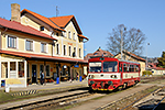 810 152-9, trať: 197 Čičenice - Volary - Nové Údolí (nádraží Volary), foceno: 28.10.2014
