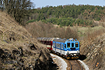 842 007-7, trať: 194 České Budějovice - Černý Kříž (Český Krumlov), foceno: 02.04.2016