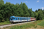 842 020-0, trať: 194 České Budějovice - Černý Kříž (Hodňov), foceno: 03.08.2015